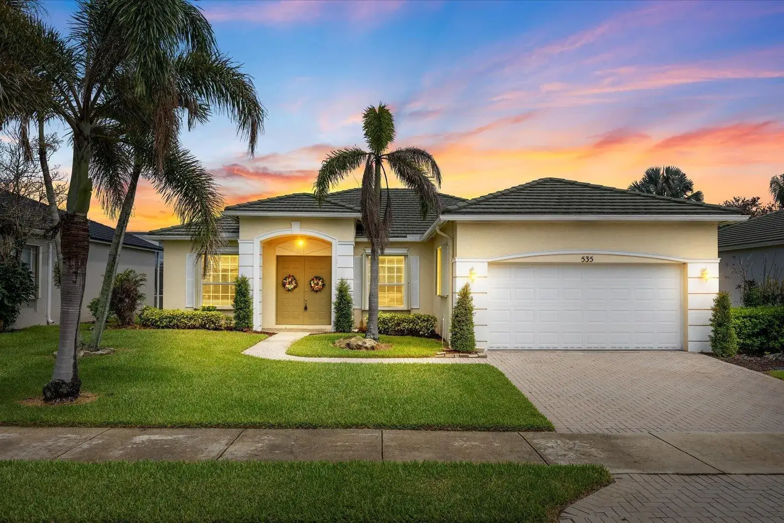 535 SW Lake Manatee Way, Port St. Lucie FL 34986