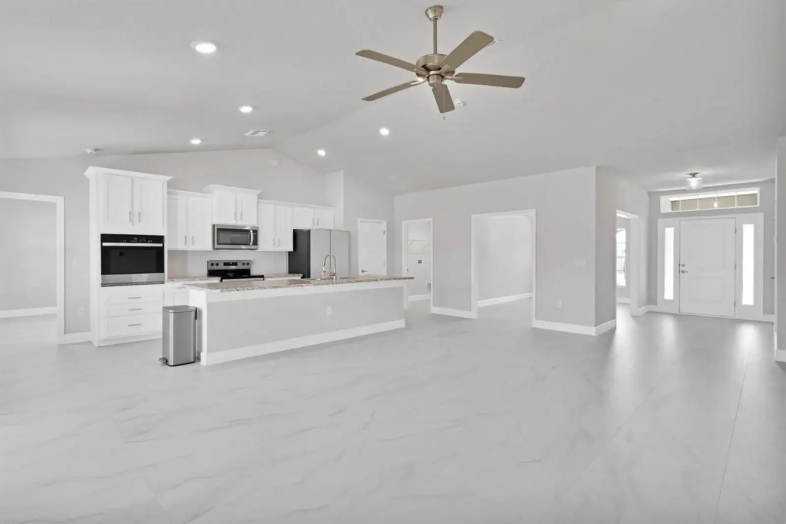 170 Spring Valley Avenue, Sebastian FL 32958 photo 3