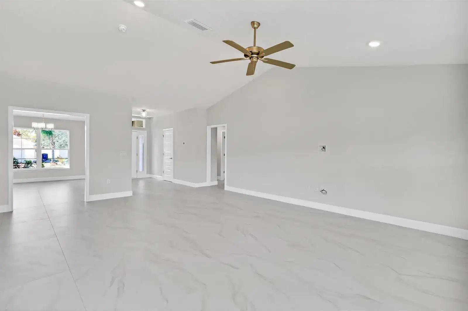 170 Spring Valley Avenue, Sebastian FL 32958 photo 5