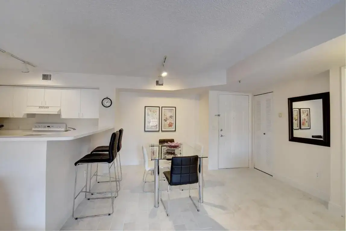 135 Yacht Club Way # 207, Hypoluxo FL 33462 photo 3