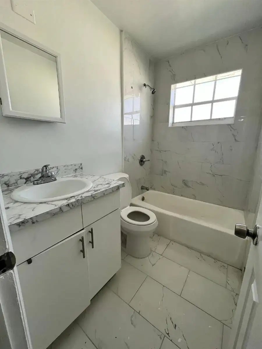 7511 Venetian Street # 4, Miramar FL 33023 photo 2
