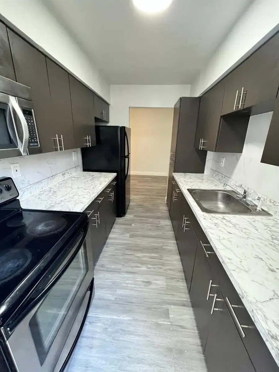 7511 Venetian Street # 4, Miramar FL 33023 photo 3