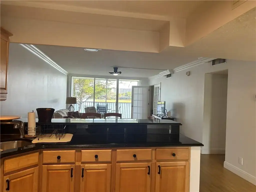 3150 N Course Lane # 207, Pompano Beach FL 33069 photo 3
