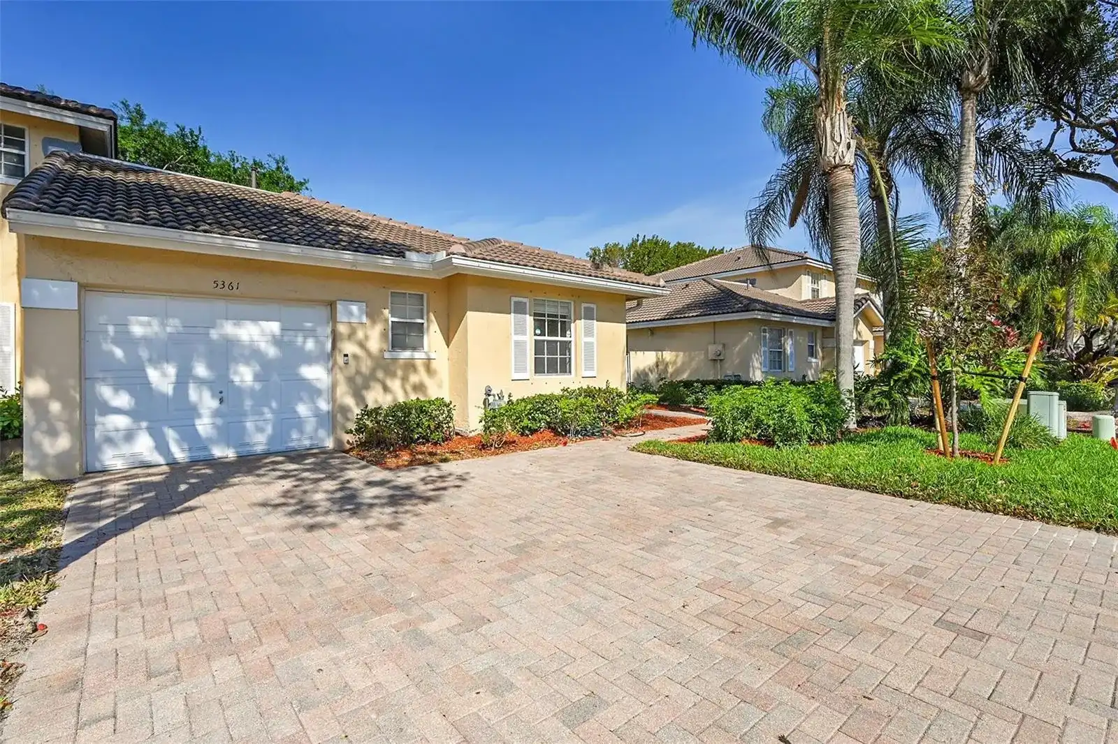5361 NW 90th Avenue, Sunrise FL 33351