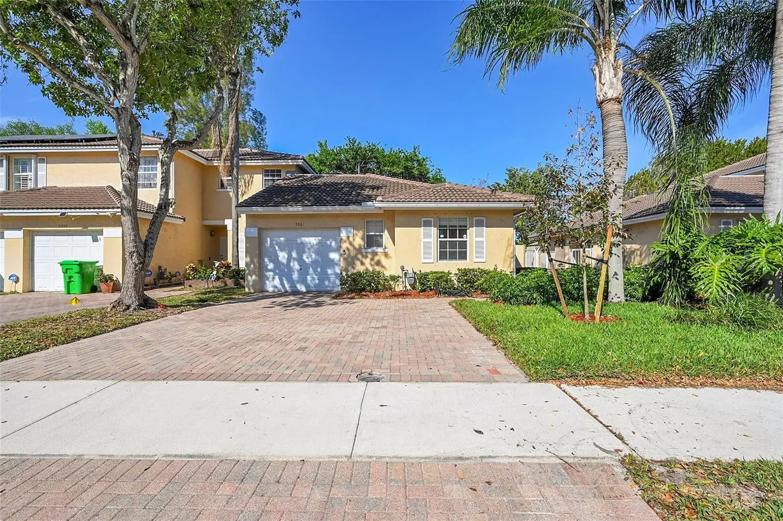 5361 NW 90th Avenue, Sunrise FL 33351