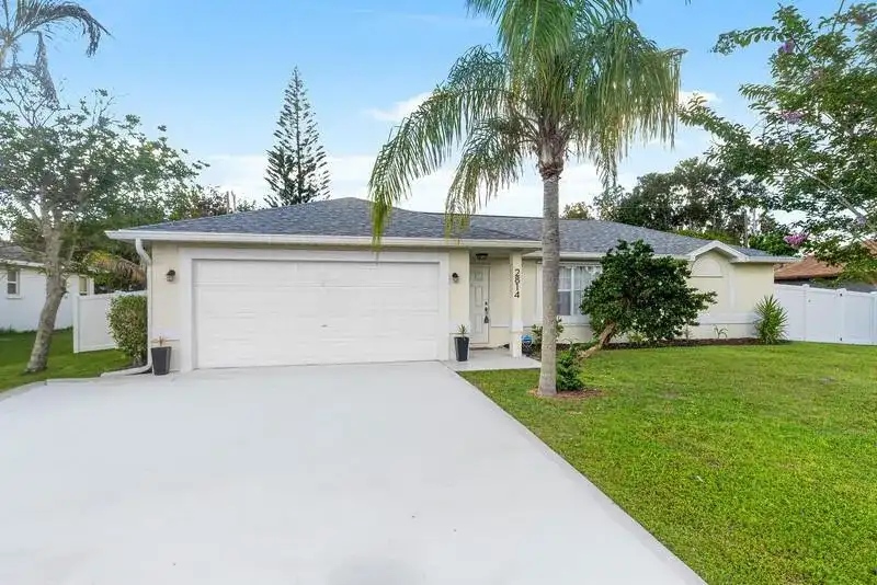 2814 SE Melaleuca Boulevard, Port St. Lucie FL 34952
