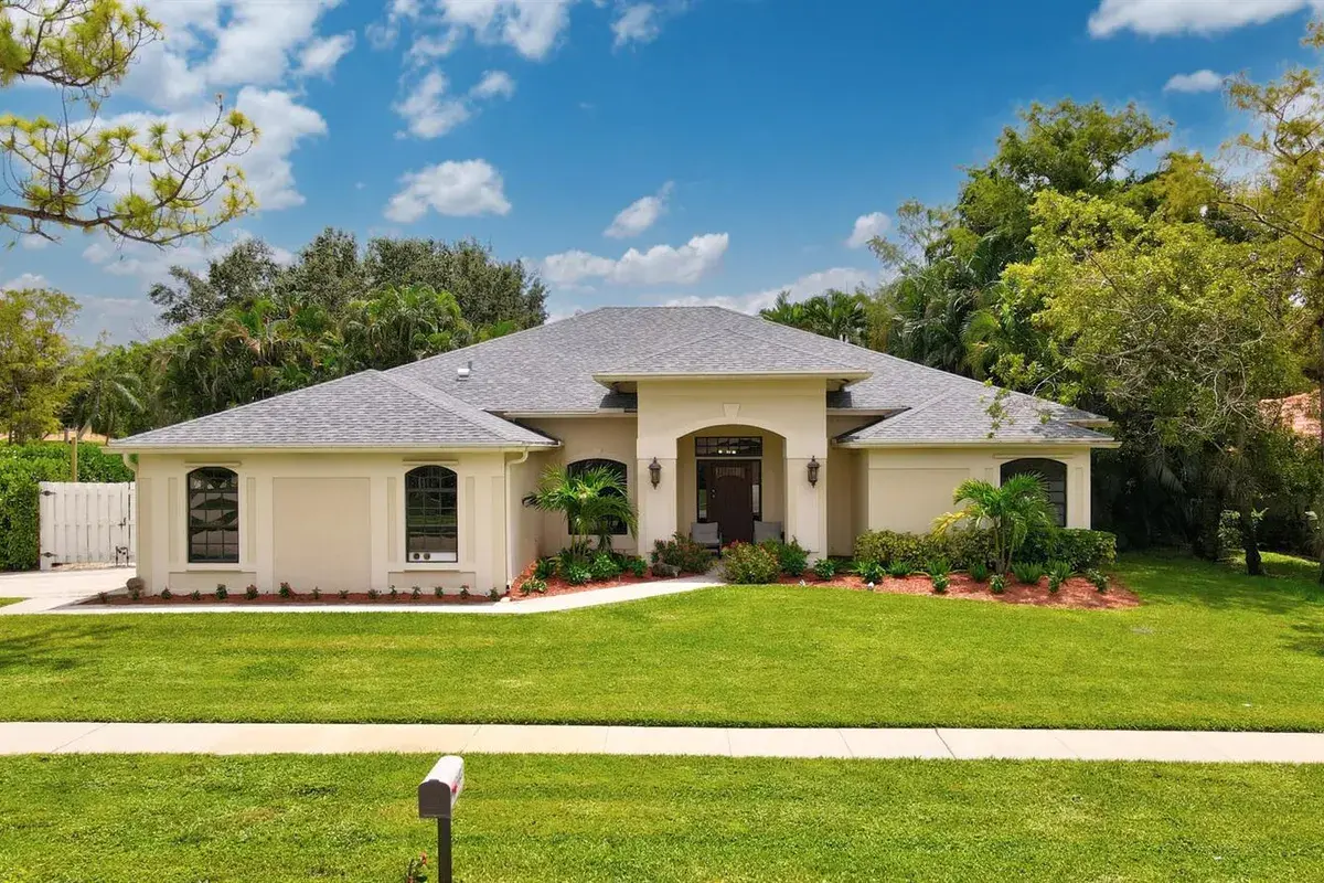 13823 Callington Drive, Wellington FL 33414