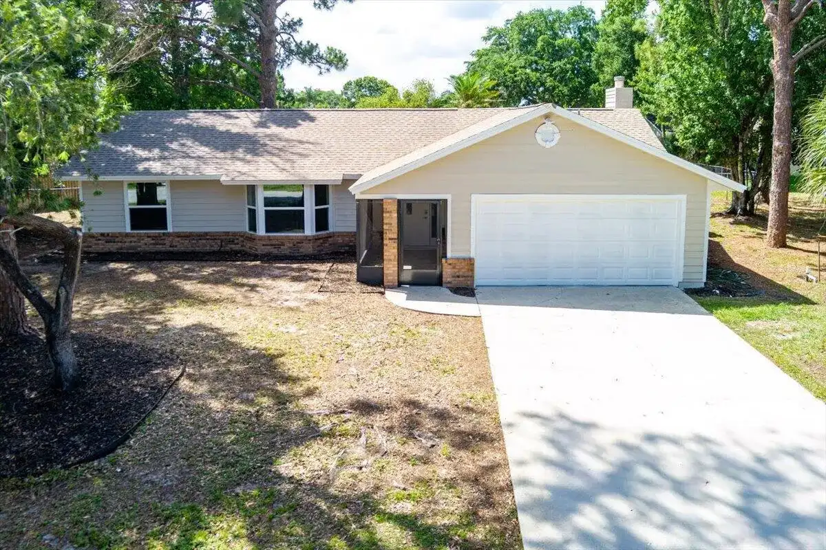 271 Naylor NE, Palm Bay FL 32907