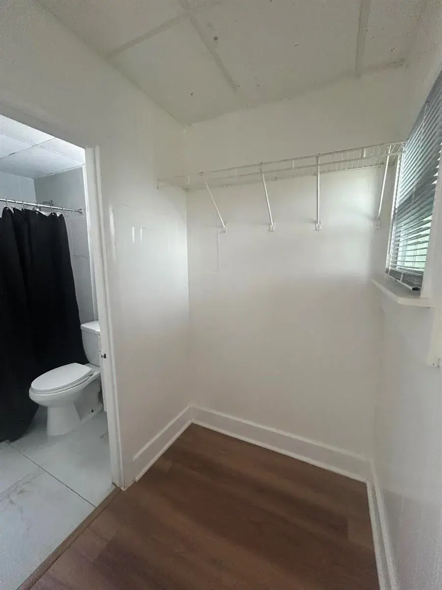 25 SW 10th Street # 8, Dania Beach FL 33004