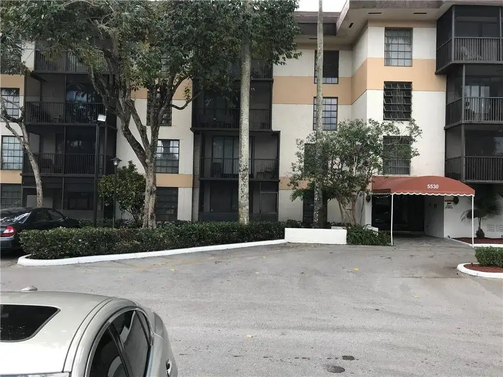 5530 NW 44th Street # 211c, Lauderhill FL 33319 photo 2