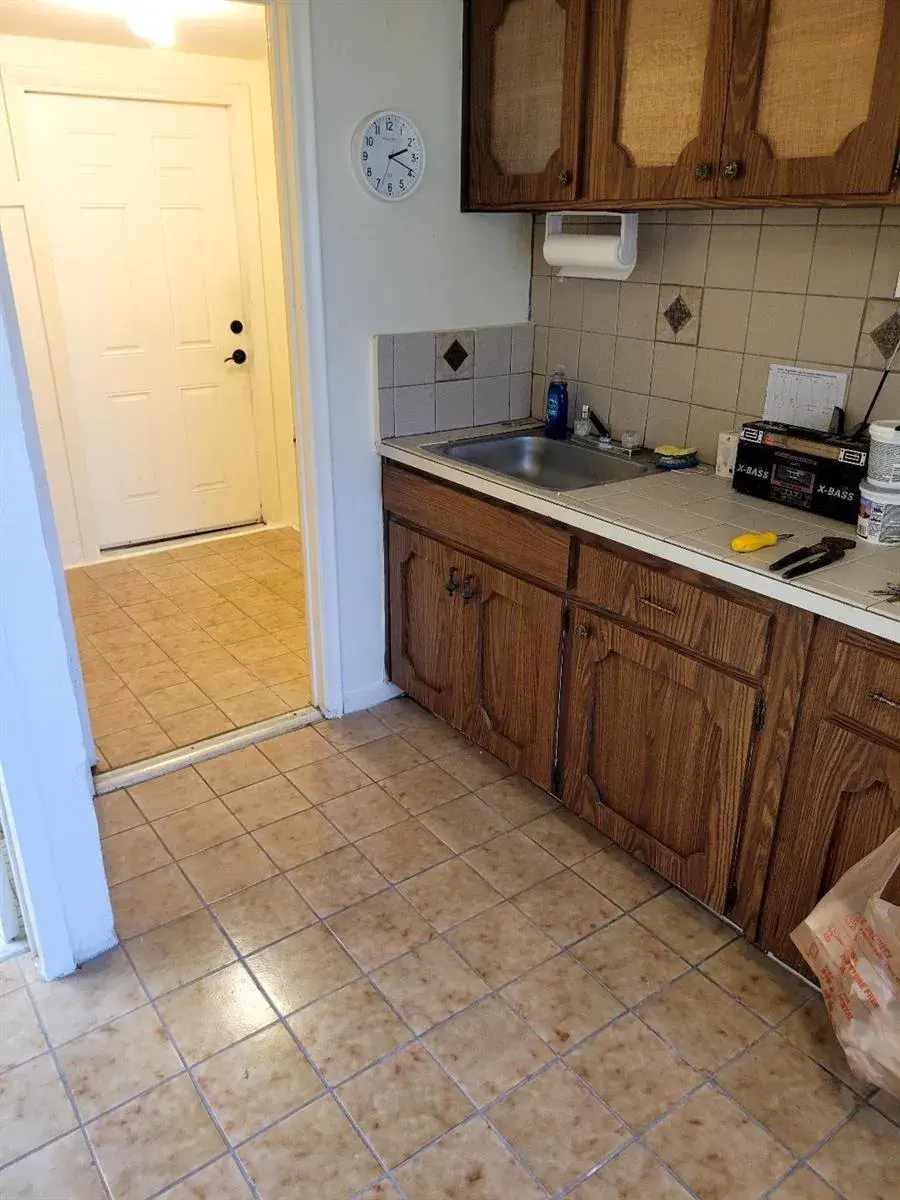 5918 N Wiley Street # b, Hollywood FL 33023