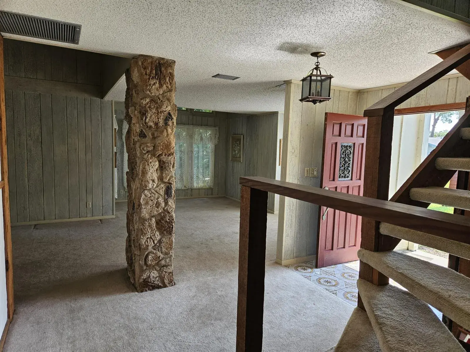596 Greenwood Drive, Jupiter FL 33458