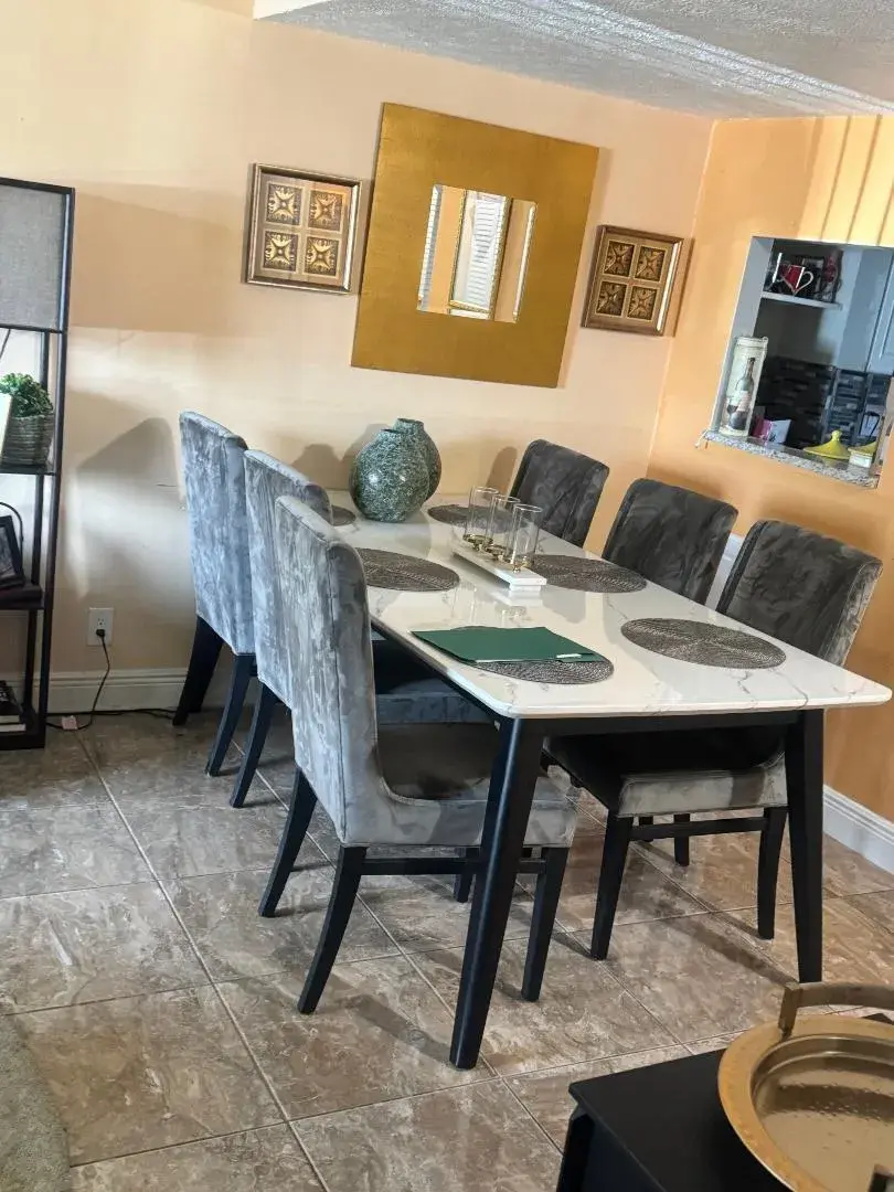 2004 NW 38th Terrace # 803, Lauderdale Lakes FL 33311