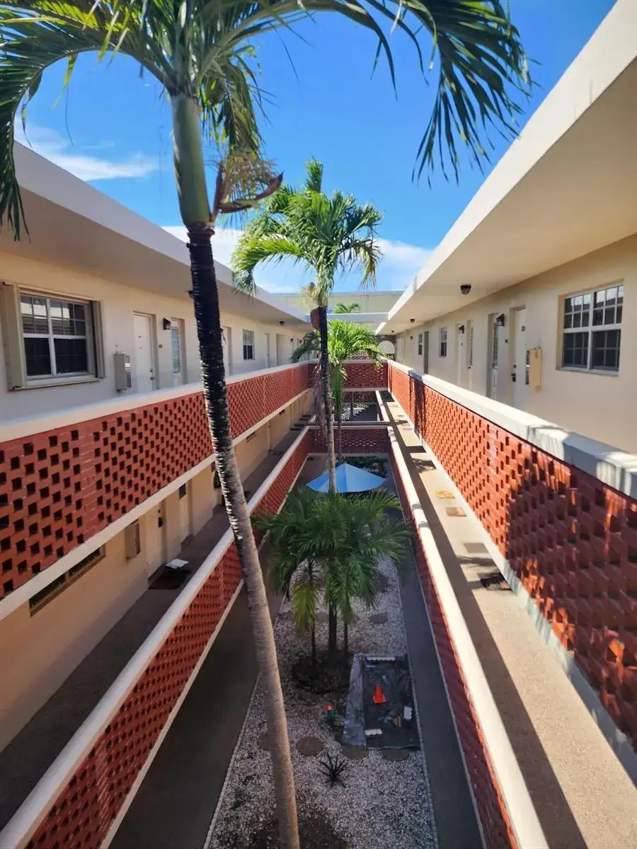 2301 NE 14th St Causeway # 305e, Pompano Beach FL 33062