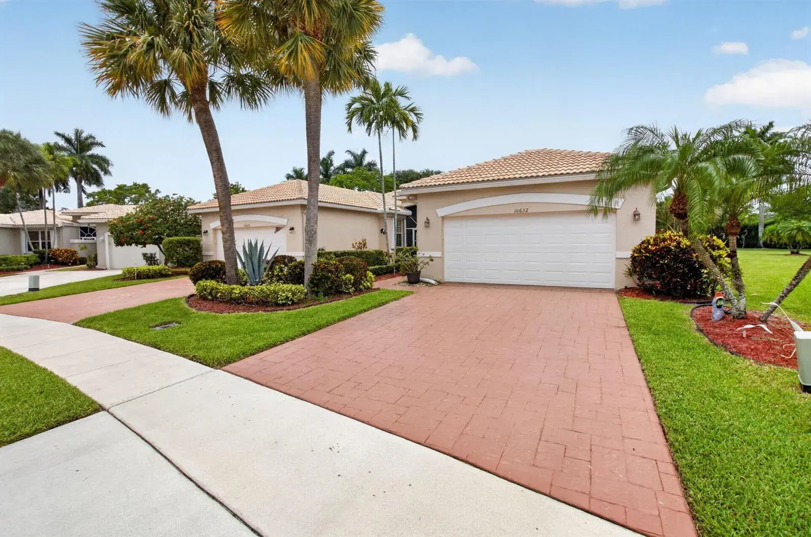 10632 Royal Caribbean Circle, Boynton Beach FL 33437