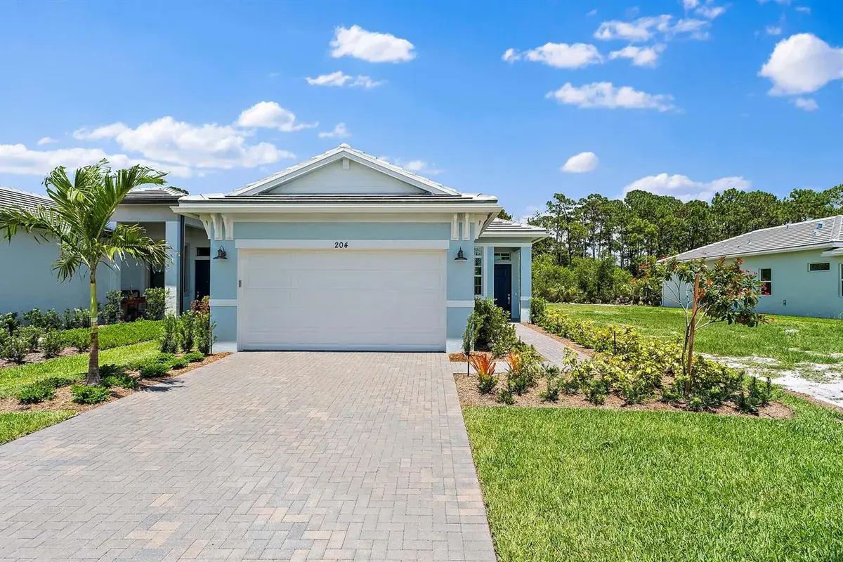 204 SE Via Sangro, Port St. Lucie FL 34952