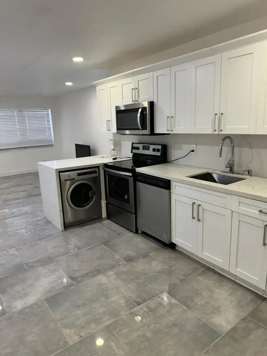 3990 SW 51st Street # 3, Dania Beach FL 33312 photo 5