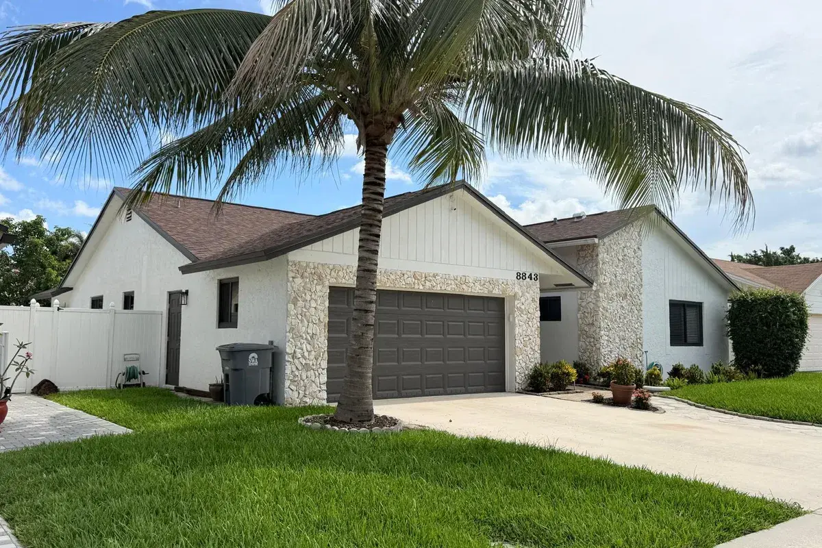 8843 SW 16th Street, Boca Raton FL 33433