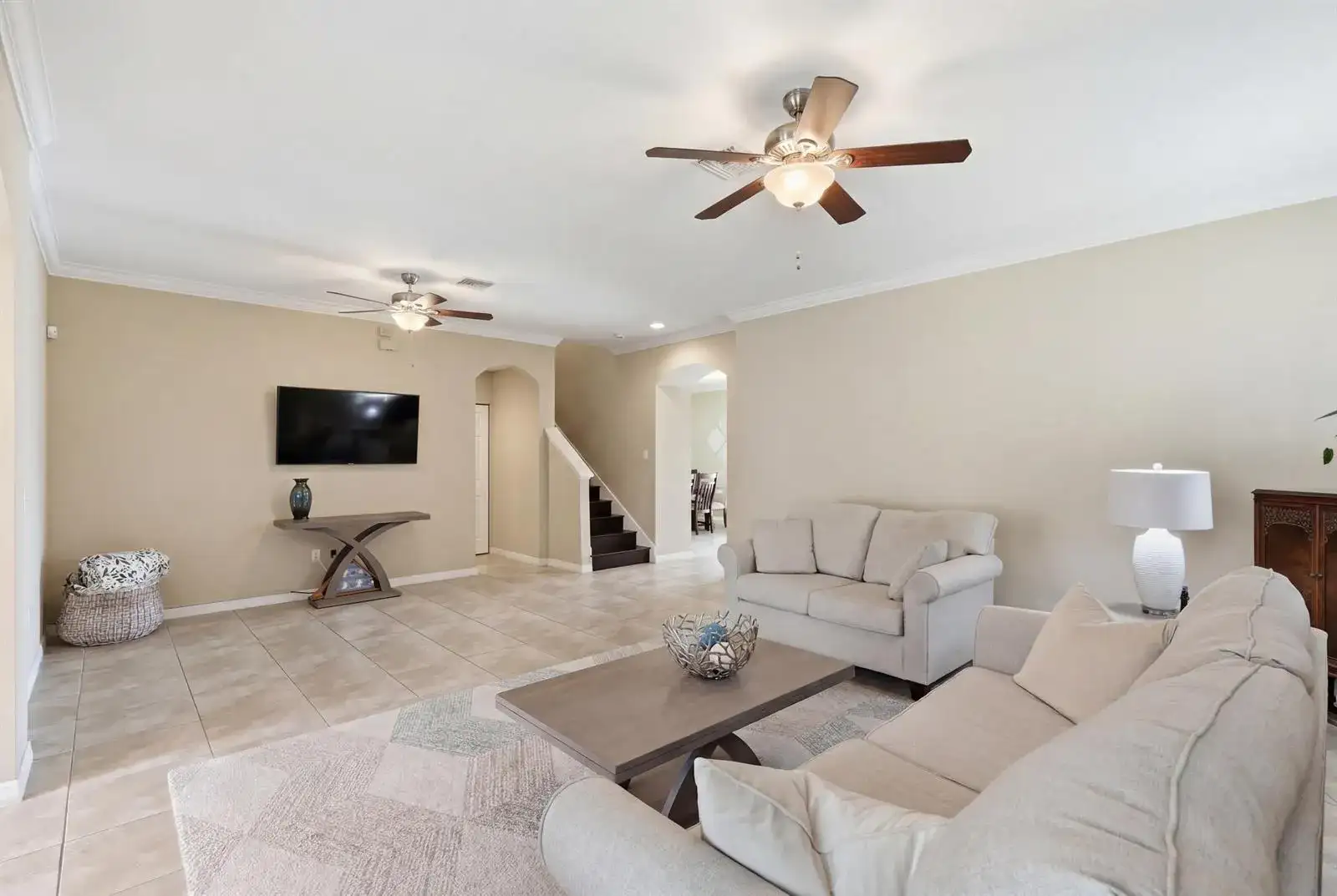 1517 Birdie Drive, Naples FL 34120 photo 4