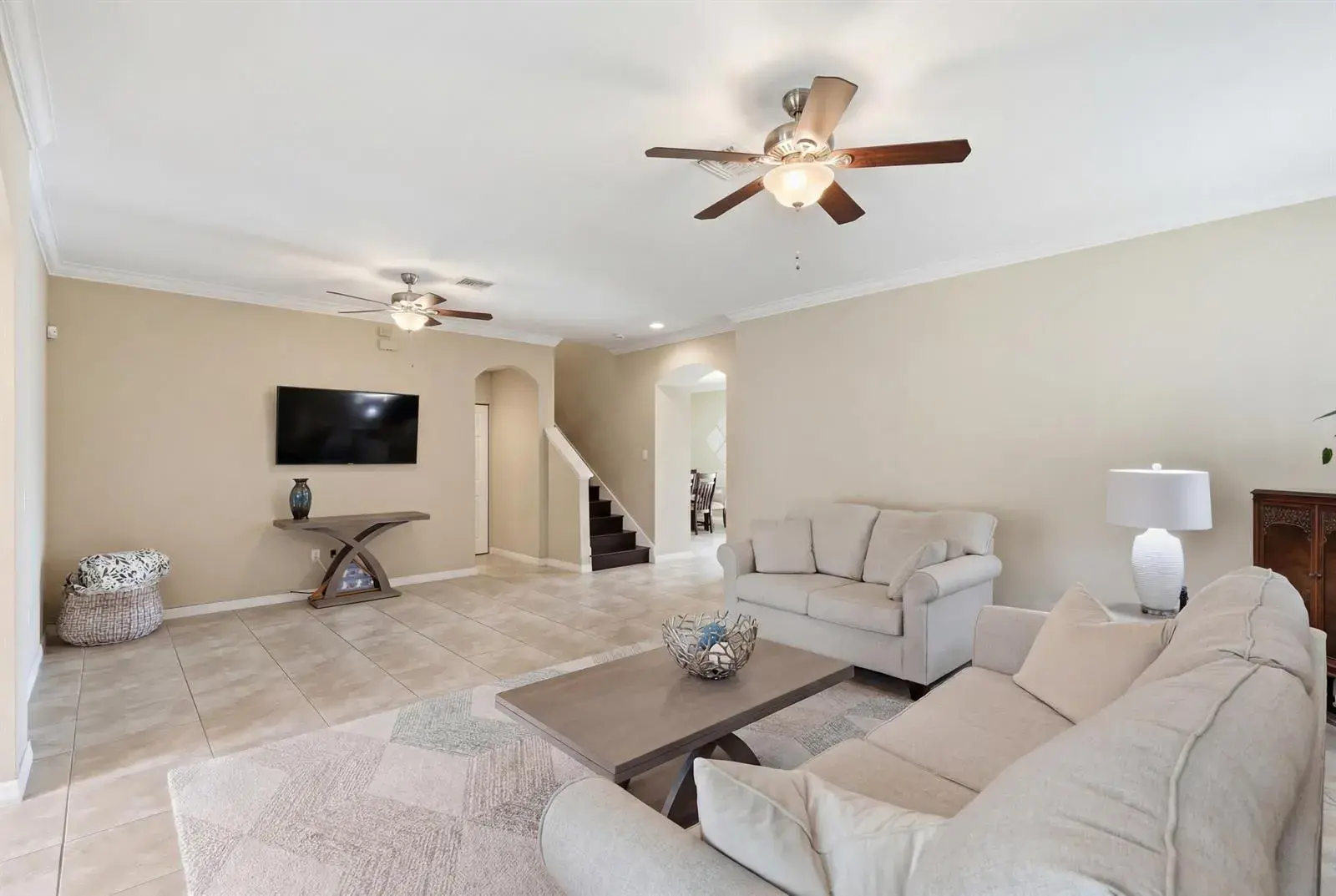 1517 Birdie Drive, Naples FL 34120