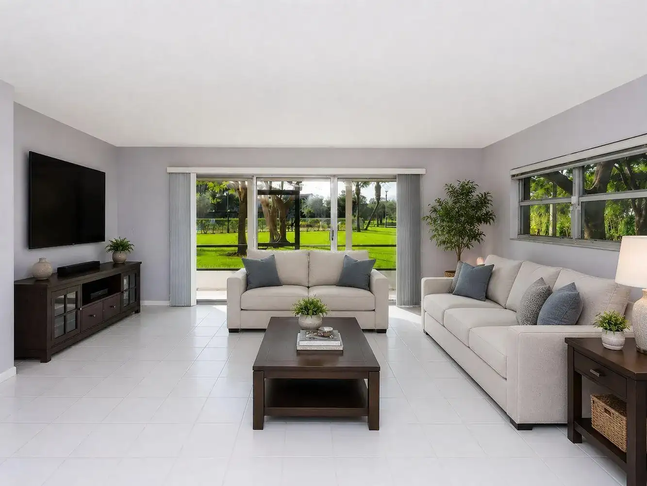 550 SW 137 Avenue # L114, Pembroke Pines FL 33027 photo 2