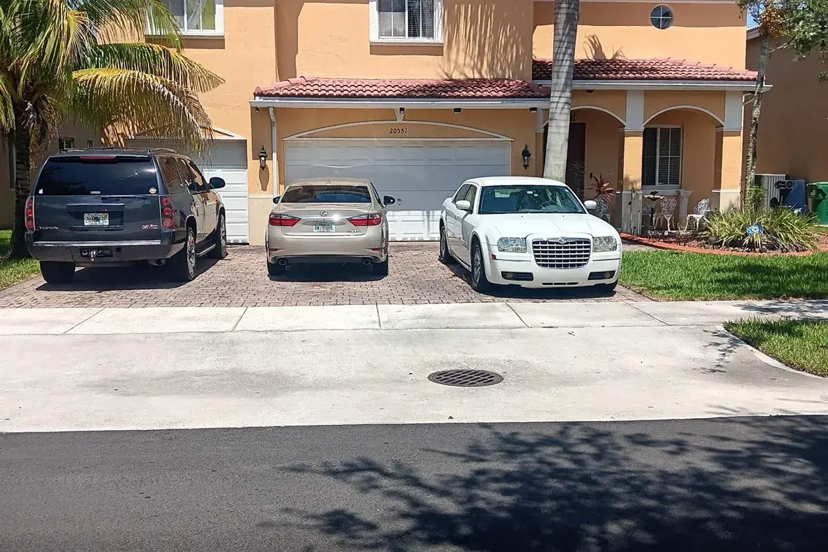 20551 NW 7th Court, Miami Gardens FL 33169