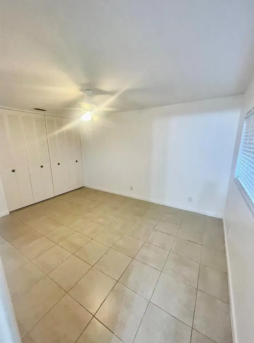 2521 Emory Drive W # F, West Palm Beach FL 33415 photo 2