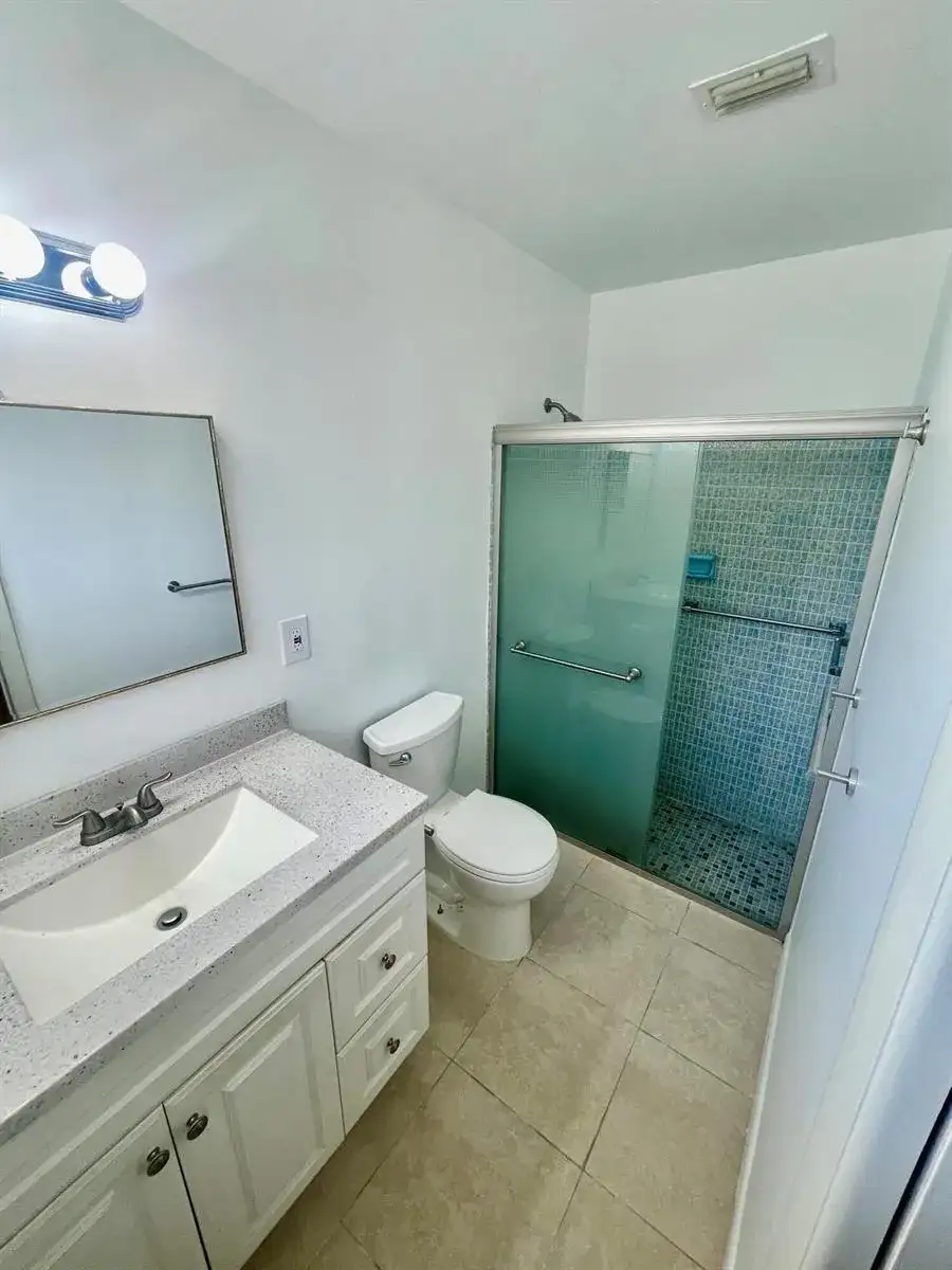2521 Emory Drive W # F, West Palm Beach FL 33415 photo 4
