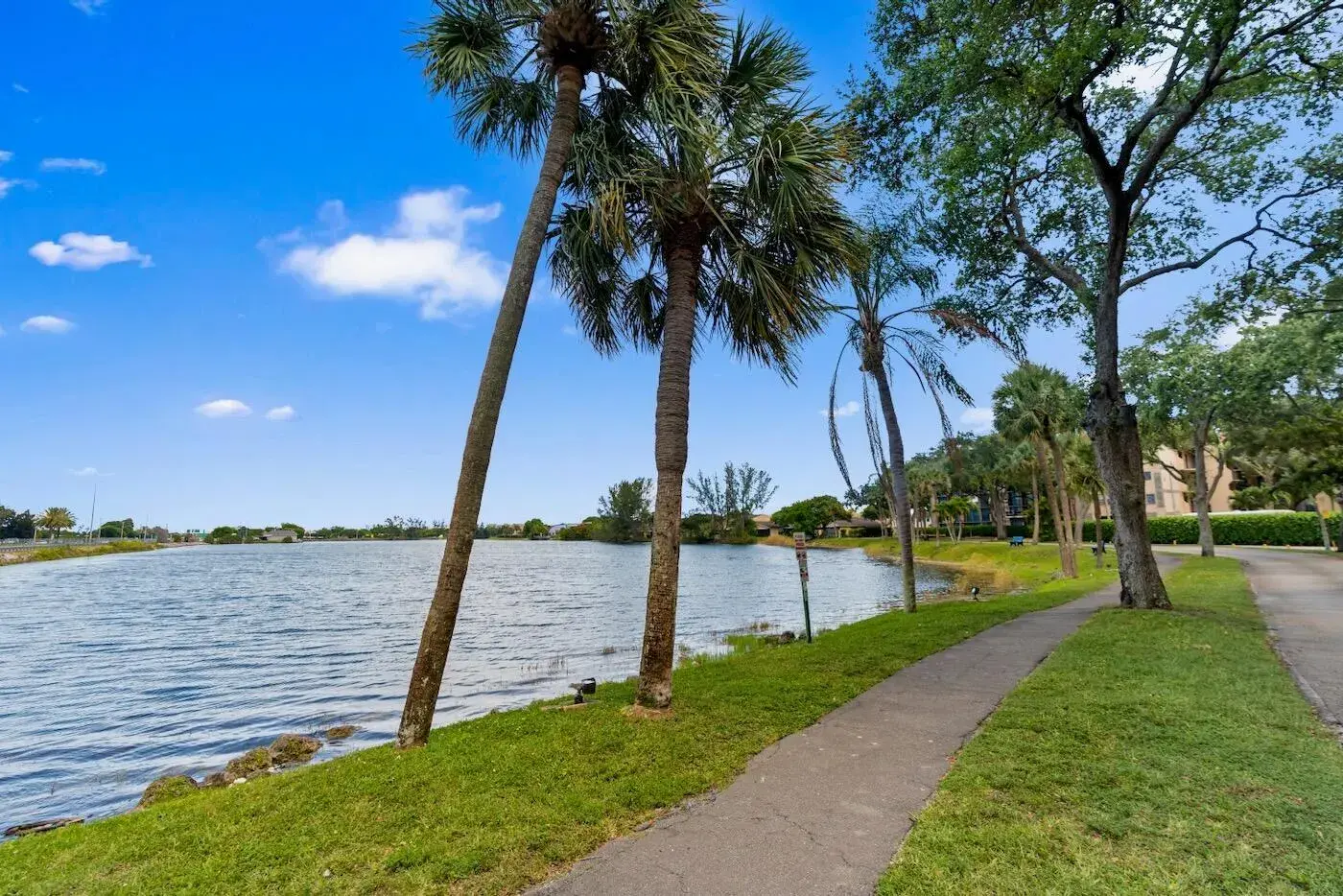 3370 Beau Rivage Drive # 2t, Pompano Beach FL 33064