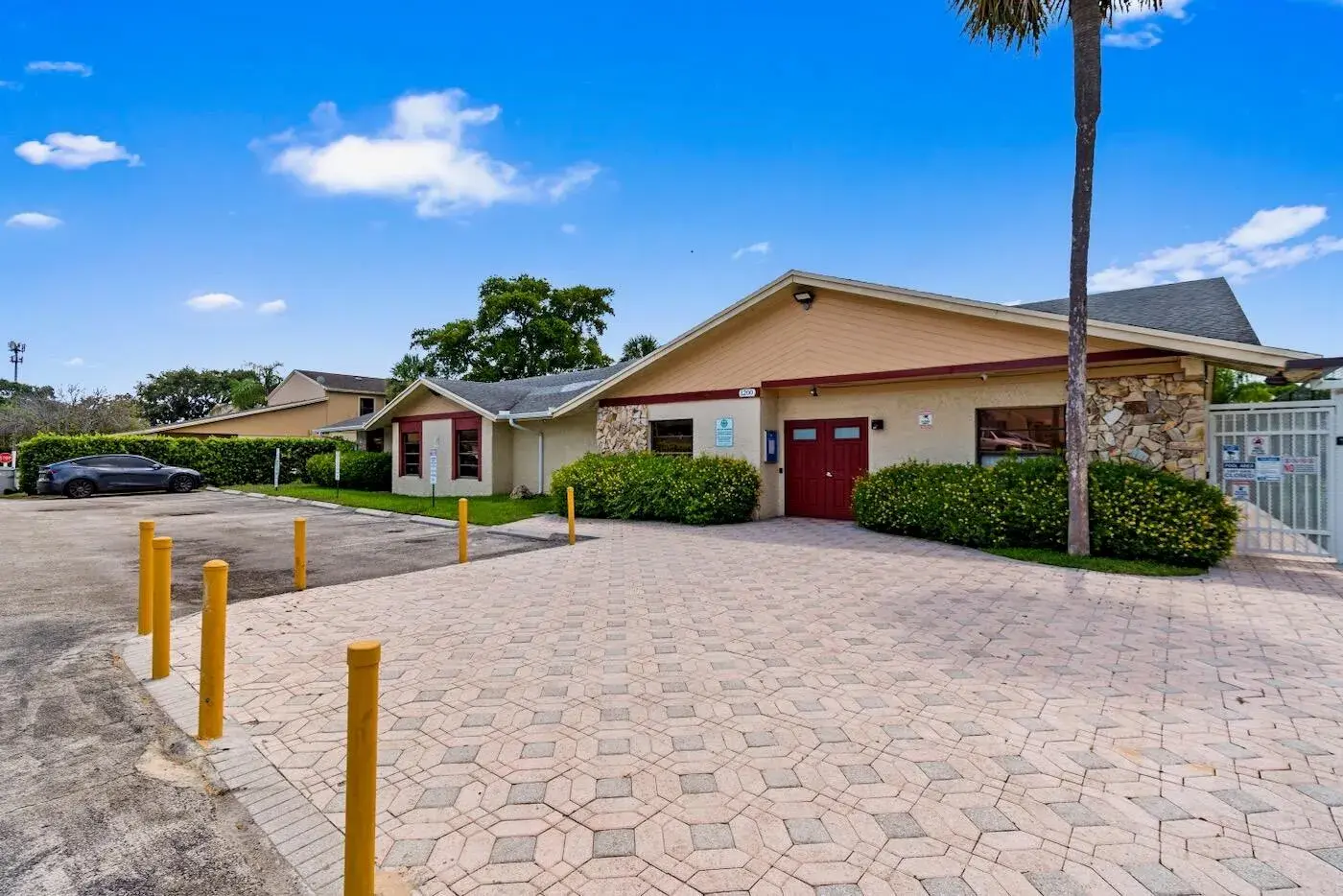 3370 Beau Rivage Drive # 2t, Pompano Beach FL 33064