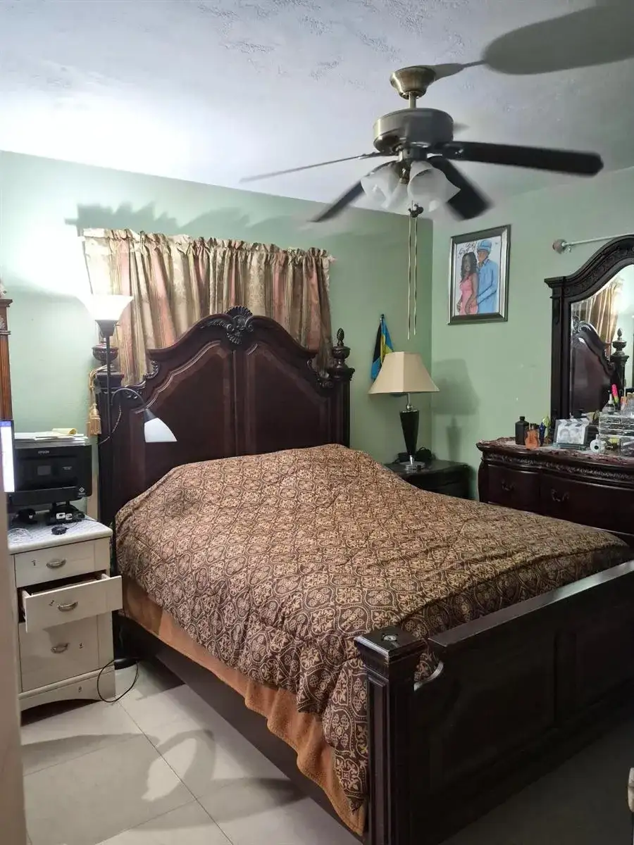 2538 Fillmore Street, Hollywood FL 33020 photo 5