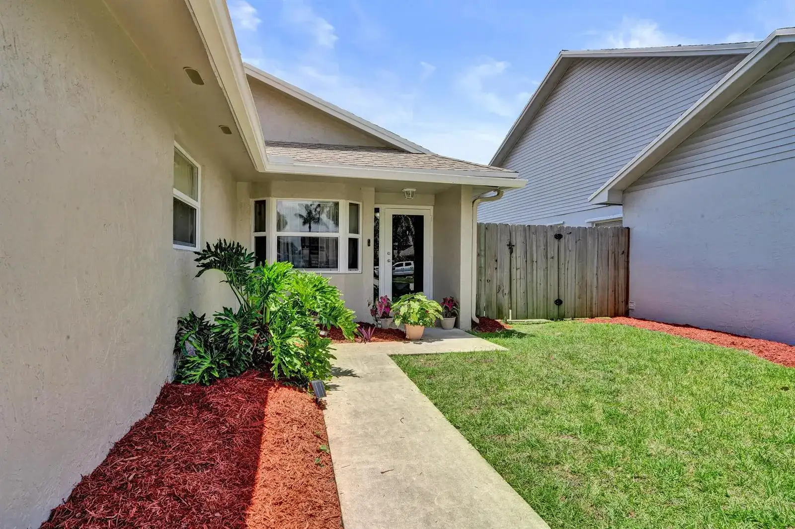 8340 SW 41st Street, Davie FL 33328 photo 2