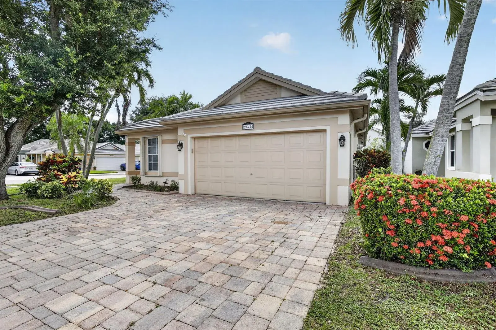 2640 Millwood Court, Davie FL 33328