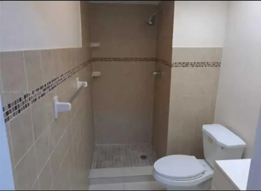 4413 NW 3rd Avenue # 4413, Deerfield Beach FL 33064 photo 2