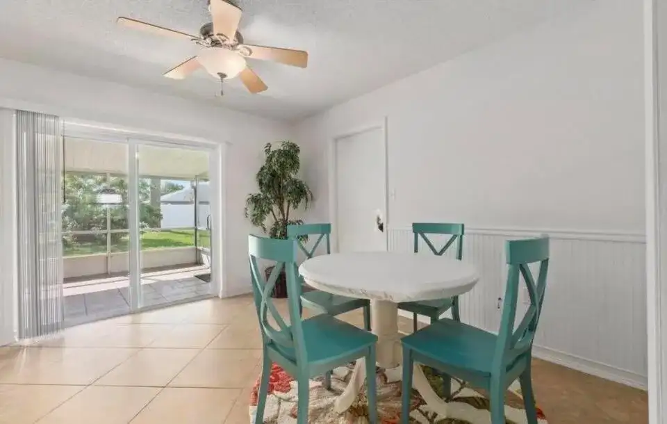 772 SE Thornhill Drive, Port St. Lucie FL 34983 photo 5