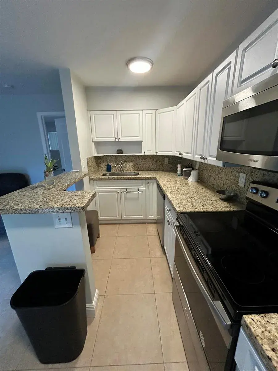 925 NE 17th Avenue # 5, Fort Lauderdale FL 33304
