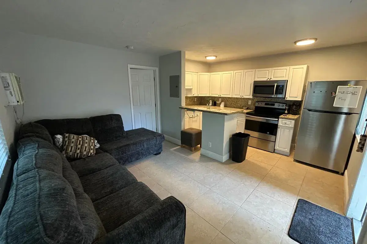 925 NE 17th Avenue # 5, Fort Lauderdale FL 33304
