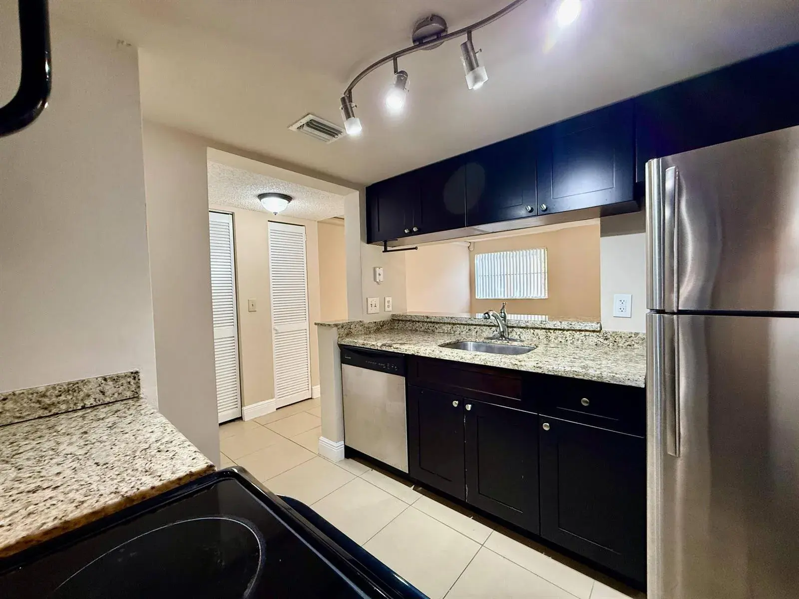 9901 Westview Drive # 324, Coral Springs FL 33076