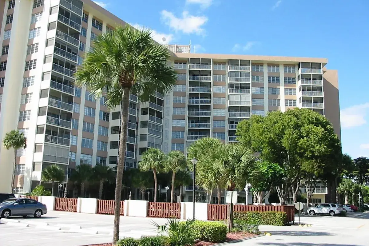10777 W Sample Road # 1104, Coral Springs FL 33065