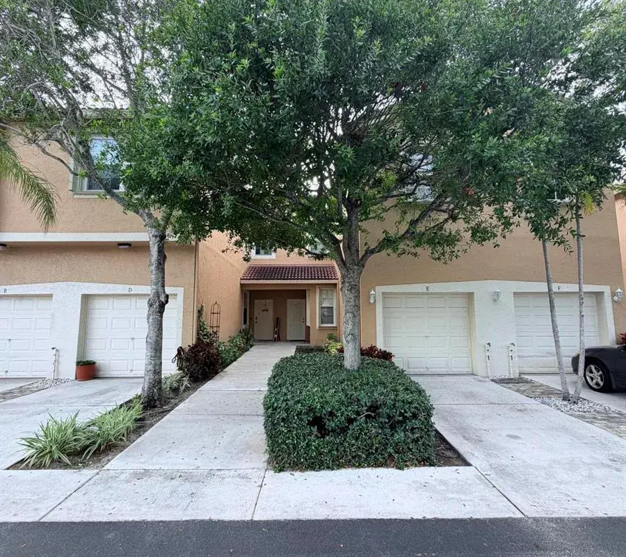 154 Village Boulevard, Tequesta FL 33469