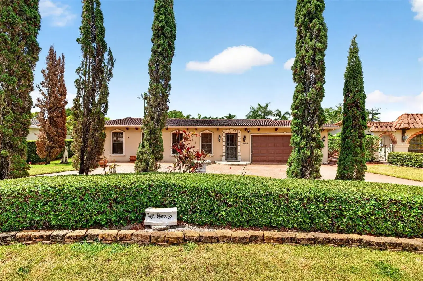 2060 Tropic Isle, Lauderdale By The Sea FL 33062 photo 2
