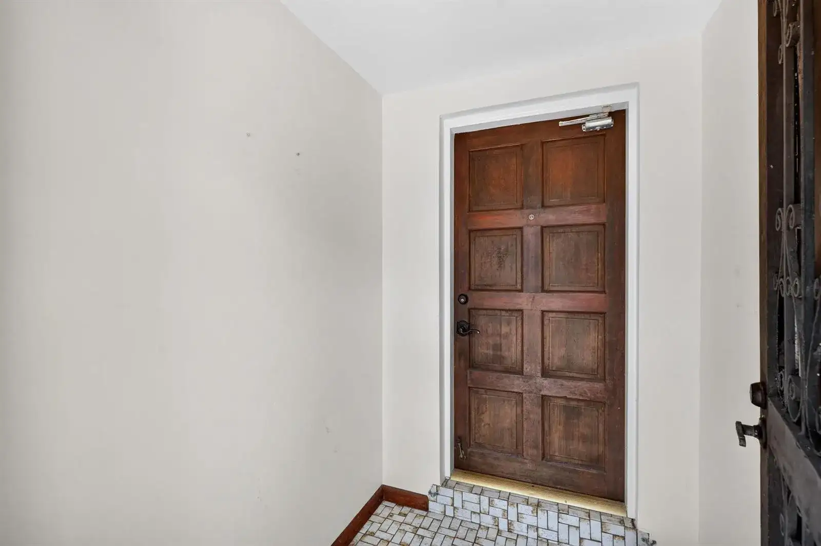 2060 Tropic Isle, Lauderdale By The Sea FL 33062 photo 5