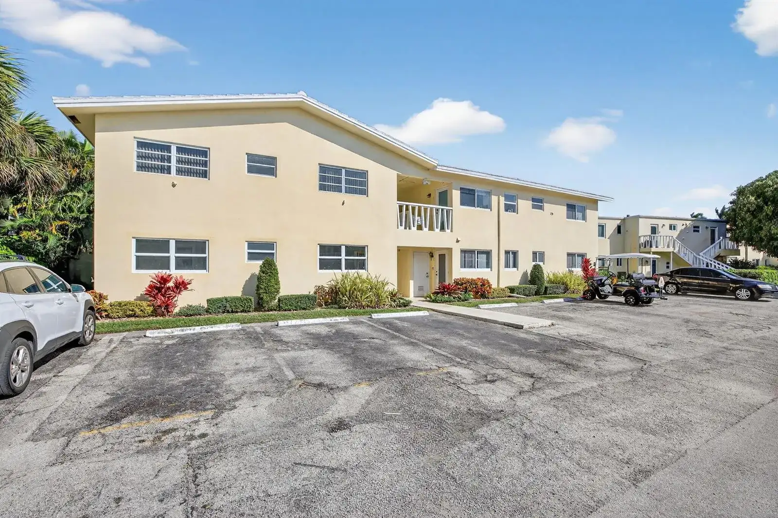 2755 NE 28th Avenue # E2, Lighthouse Point FL 33064 photo 2