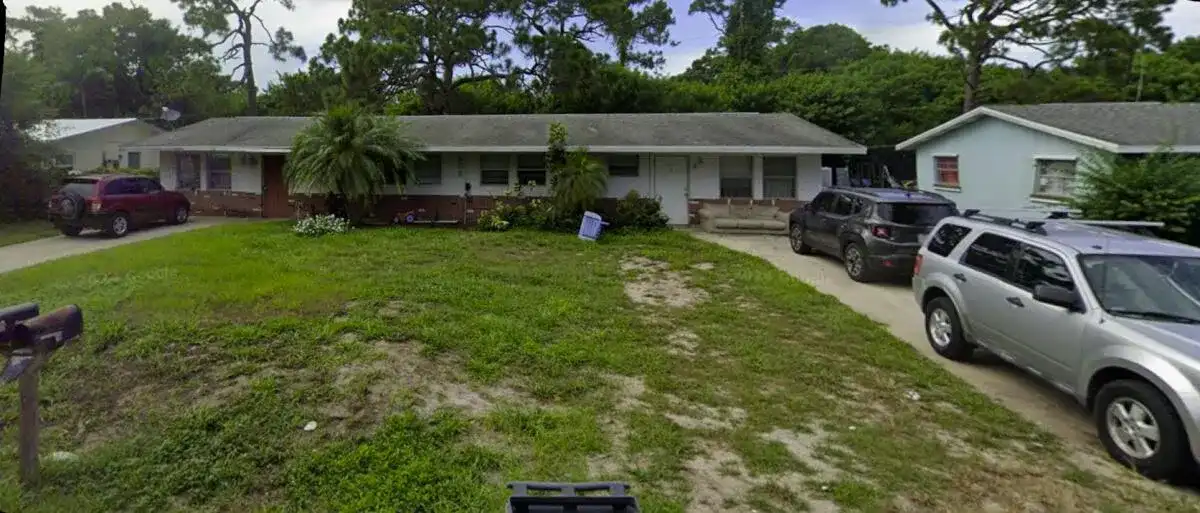 902 N Lake Drive, Fort Pierce FL 34982