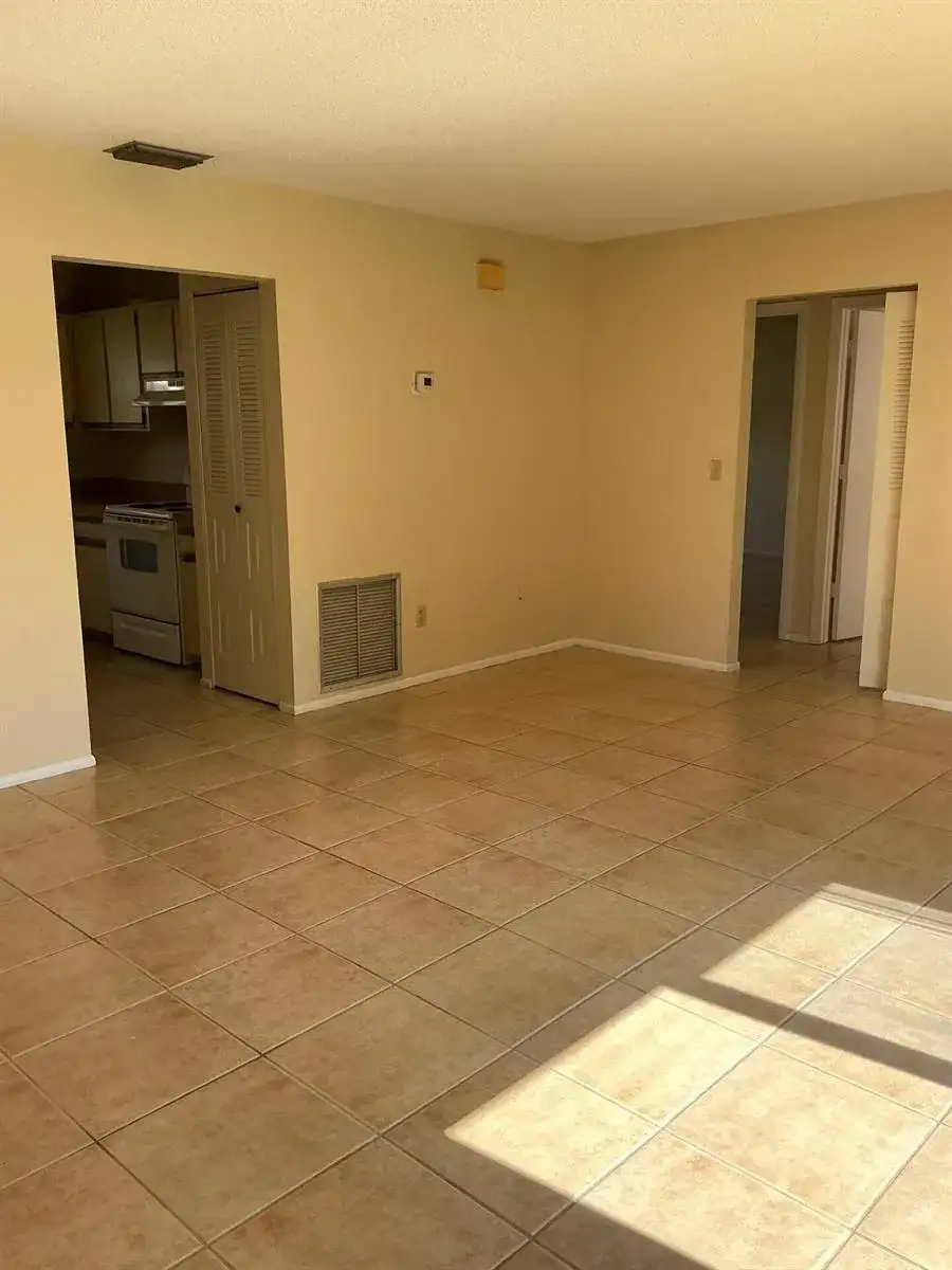 1537 SE Arenson Lane, Port St. Lucie FL 34952 photo 4