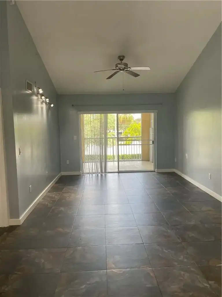 2640 S University Drive # 319, Davie FL 33328 photo 3