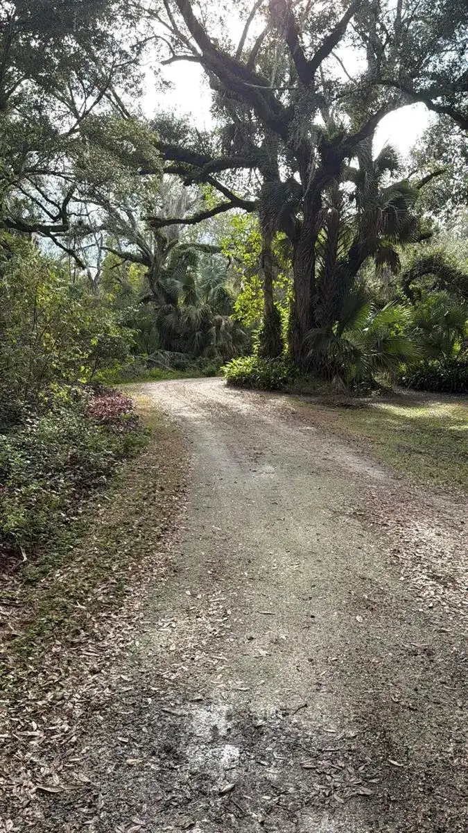 535 SE 80th Avenue, Okeechobee FL 34974 photo 2