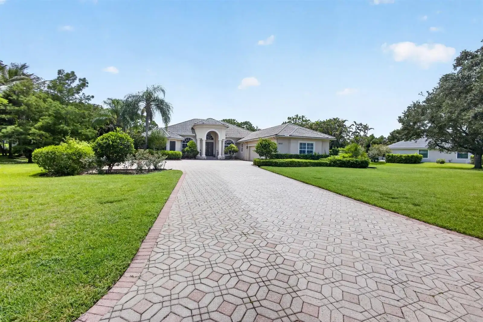 8055 Woodsmuir Drive, West Palm Beach FL 33412 photo 2