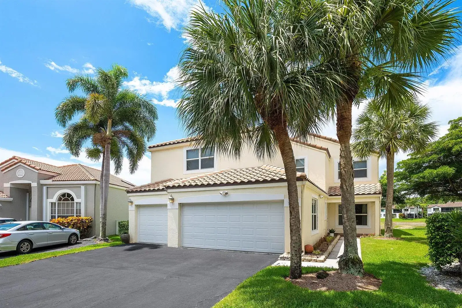 6240 NW 76th Court, Parkland FL 33067 photo 2