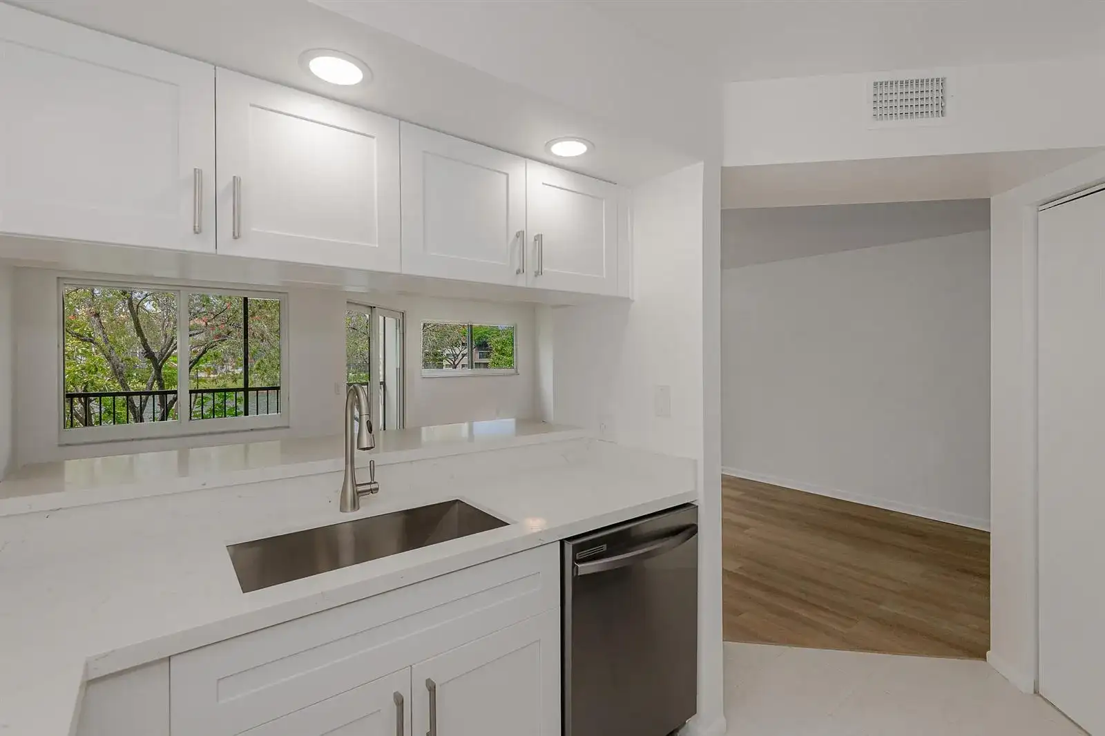 13800 SW 14th Street # 211c, Pembroke Pines FL 33027 photo 3